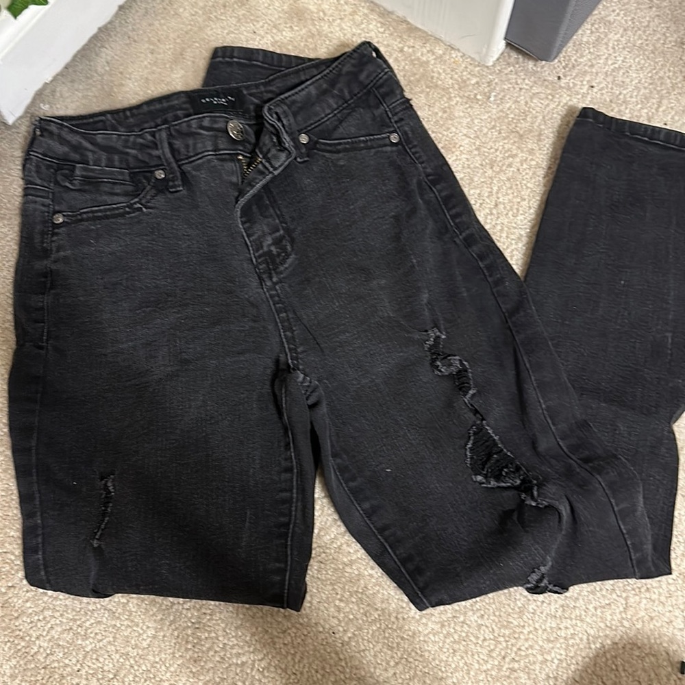 Black Ripped jeans